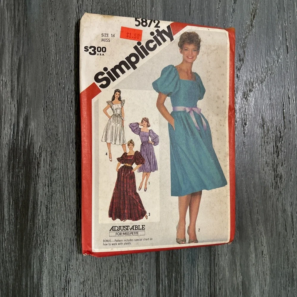 VTG Simplicity Sewing Patterns Qty 20 (70s & 80s) Uncut NOS Women's Dresses NEW